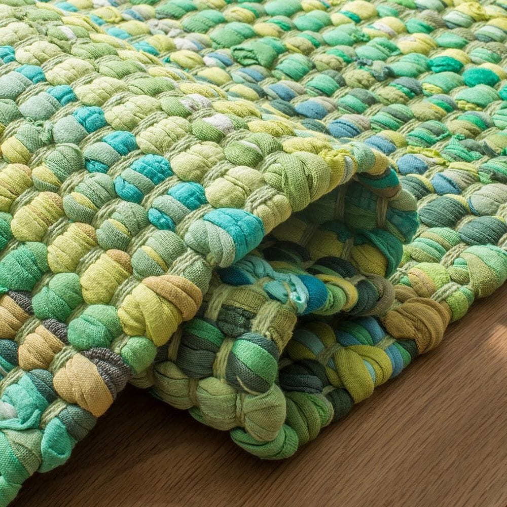 Safavieh Montauk 6&#39; x 9&#39; Green Area Rug, , large
