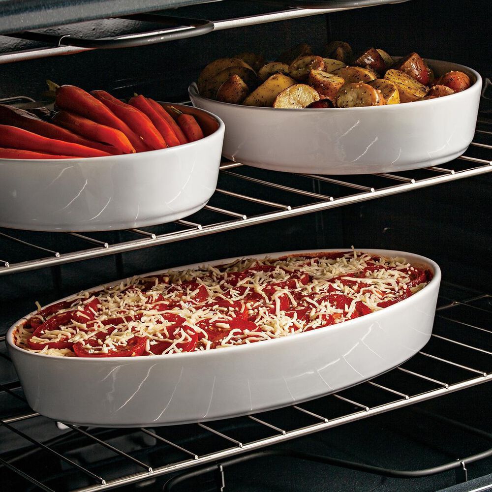 GE Appliances 30&quot; Free-Standing Electric Range in White, , large