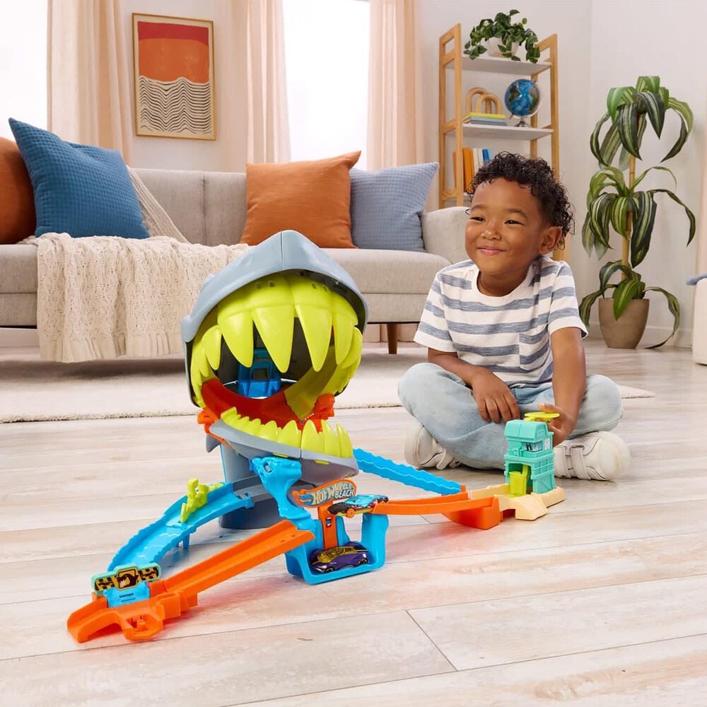 Hot Wheels City Shark Chomp Beach Playset with 1:64 Scale Die-Cast Toy Car, , large