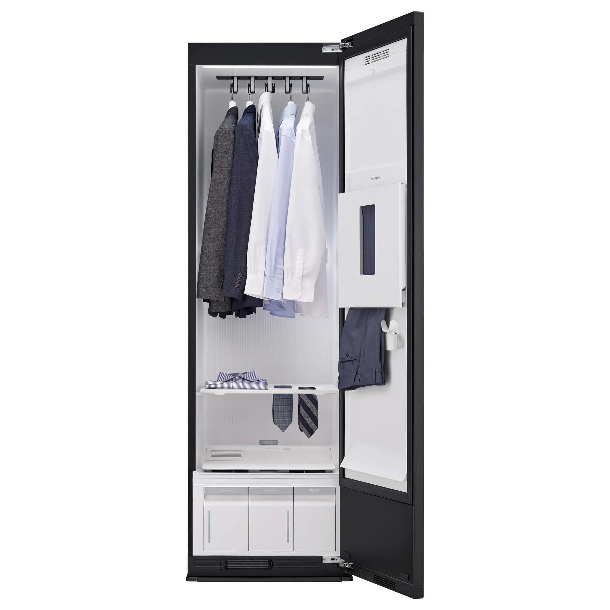 LG Styler Smart Steam Closet in Mirror