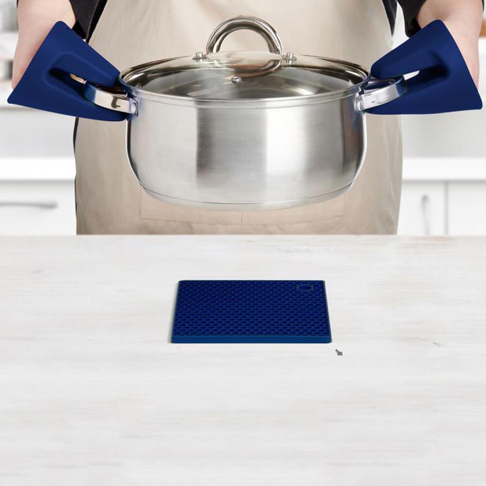Harold Import Silicone Pot Grabber in Navy, , large