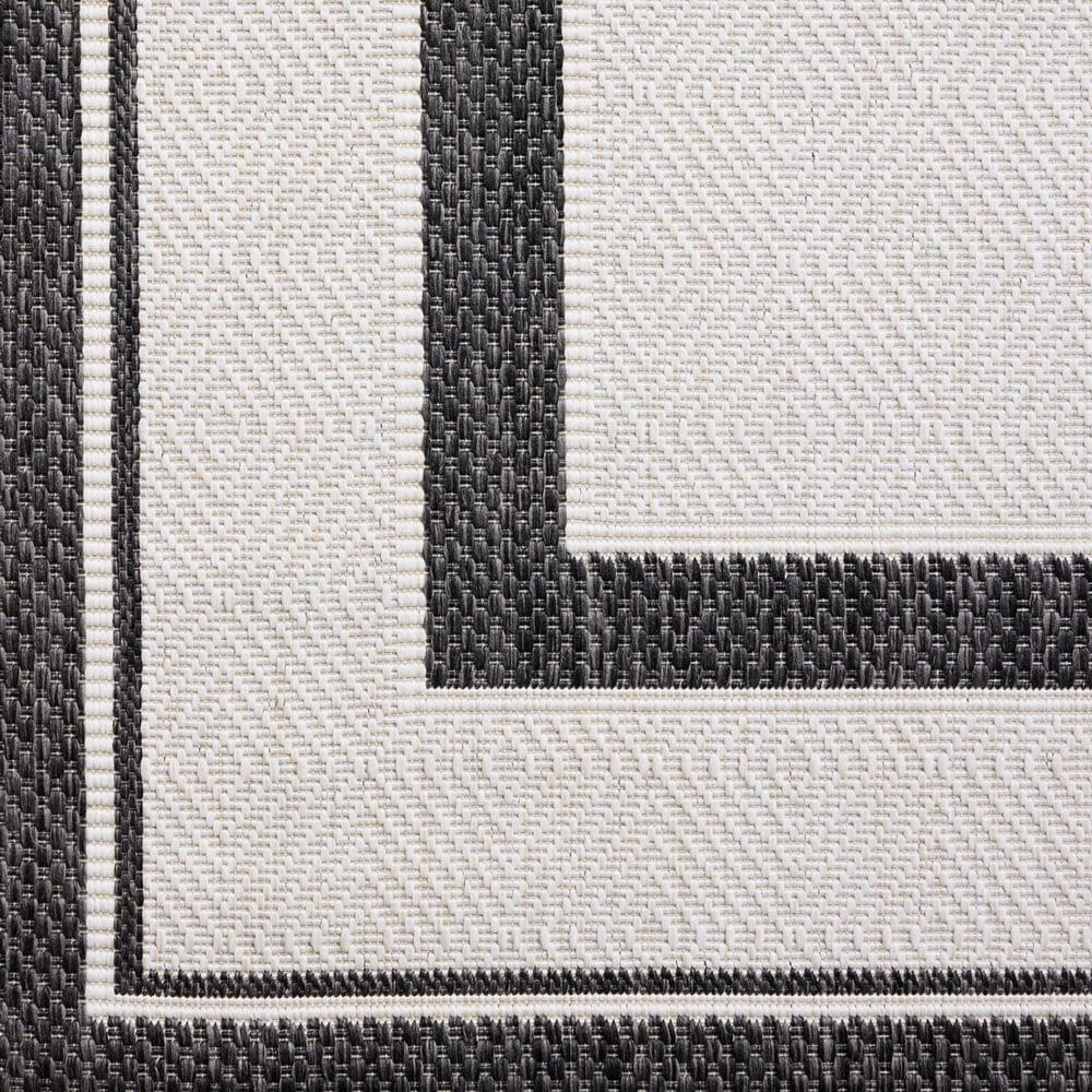 Loloi Easton Onyx and Ivory 2&#39;3&quot; x 3&#39;9&quot; Indoor/Outdoor Area Rug, , large