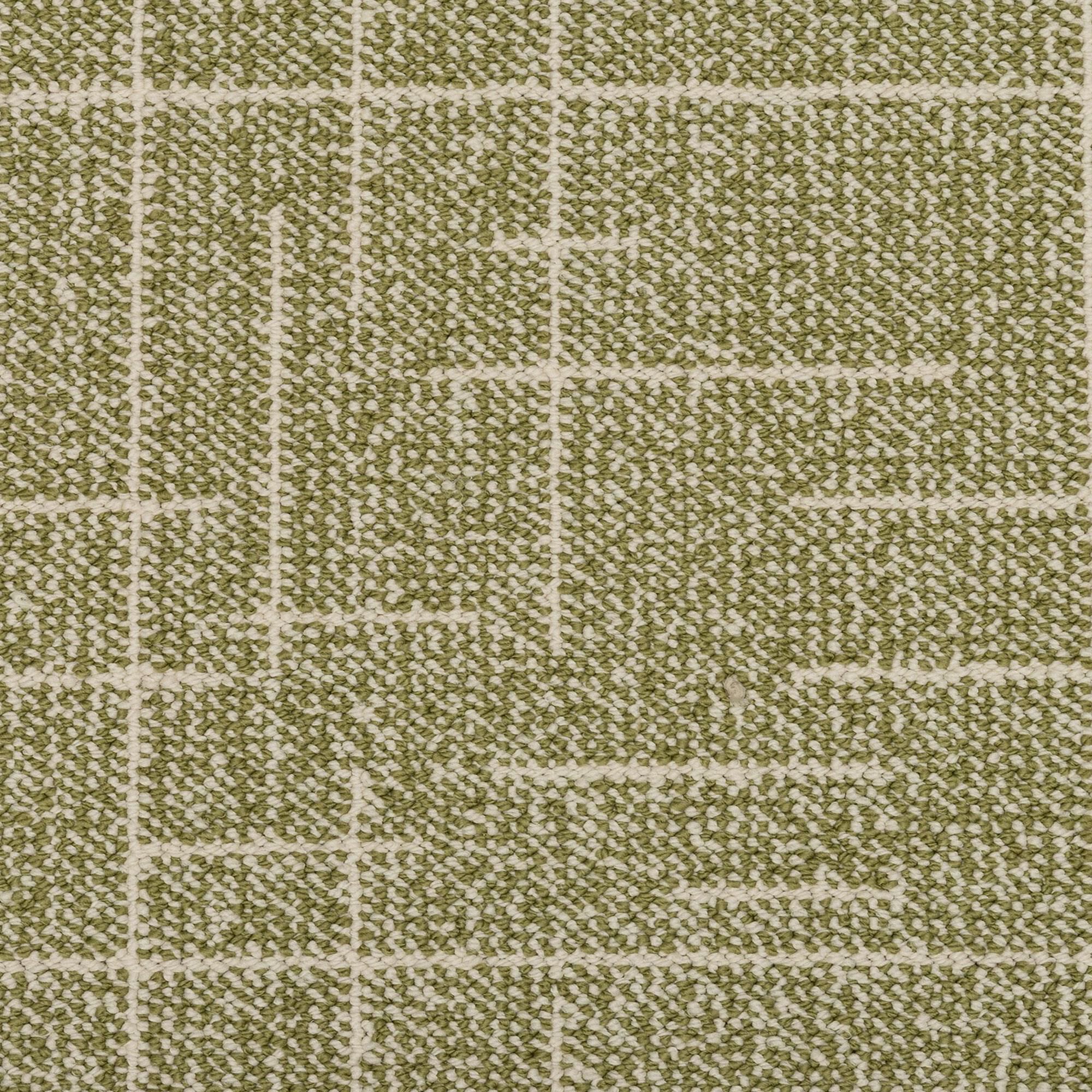 Mohawk Tessellation Carpet in Aurora