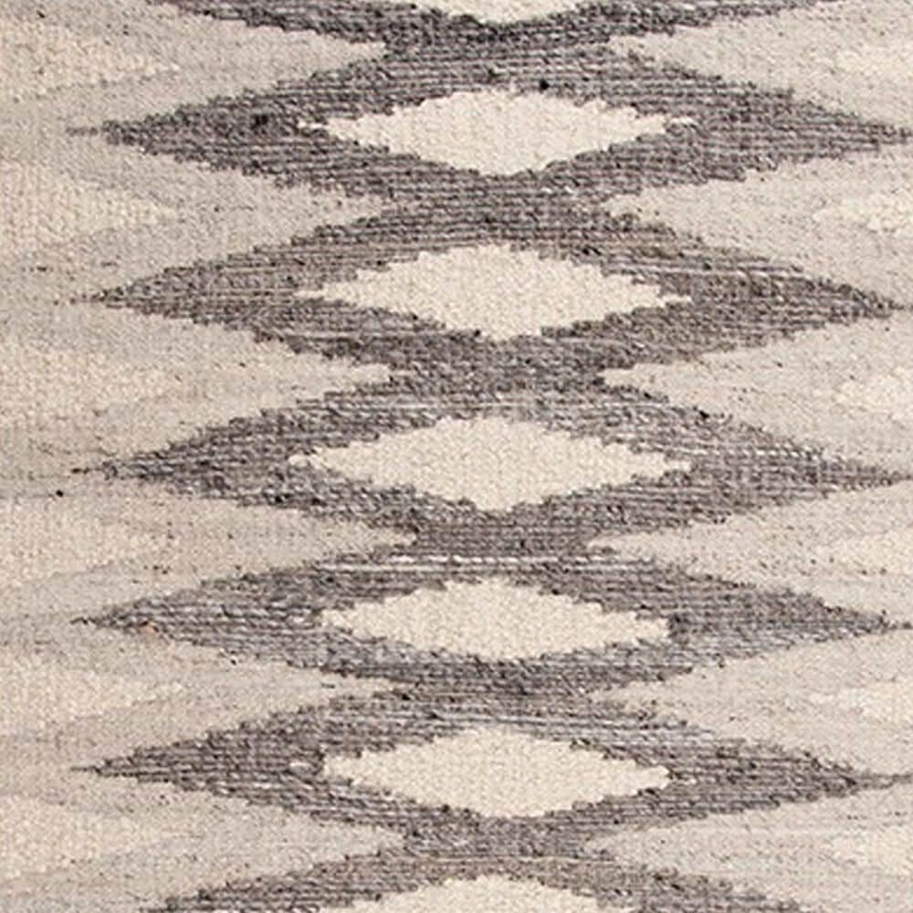 RIZZY Nova 8&#39; x 10&#39; Silver and Gray Area Rug, , large