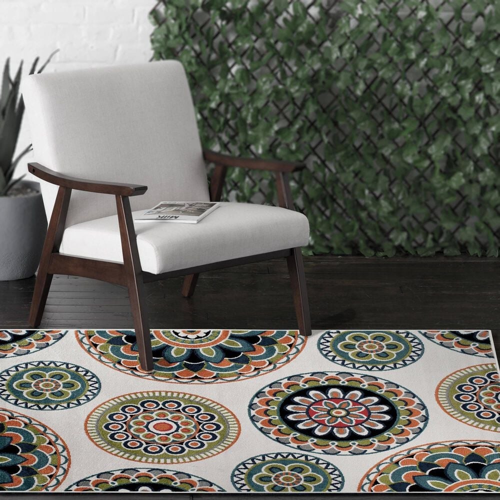 Central Oriental Terrace Tropic Burnette 3&#39;3&quot; x 5&#39; Snow and Multicolor Area Rug, , large