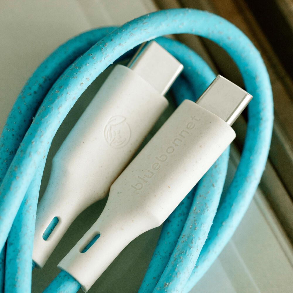 Bluebonnet Cases 4&#39; Cable USB-C to USB-C Phone Charger in Blue, , large