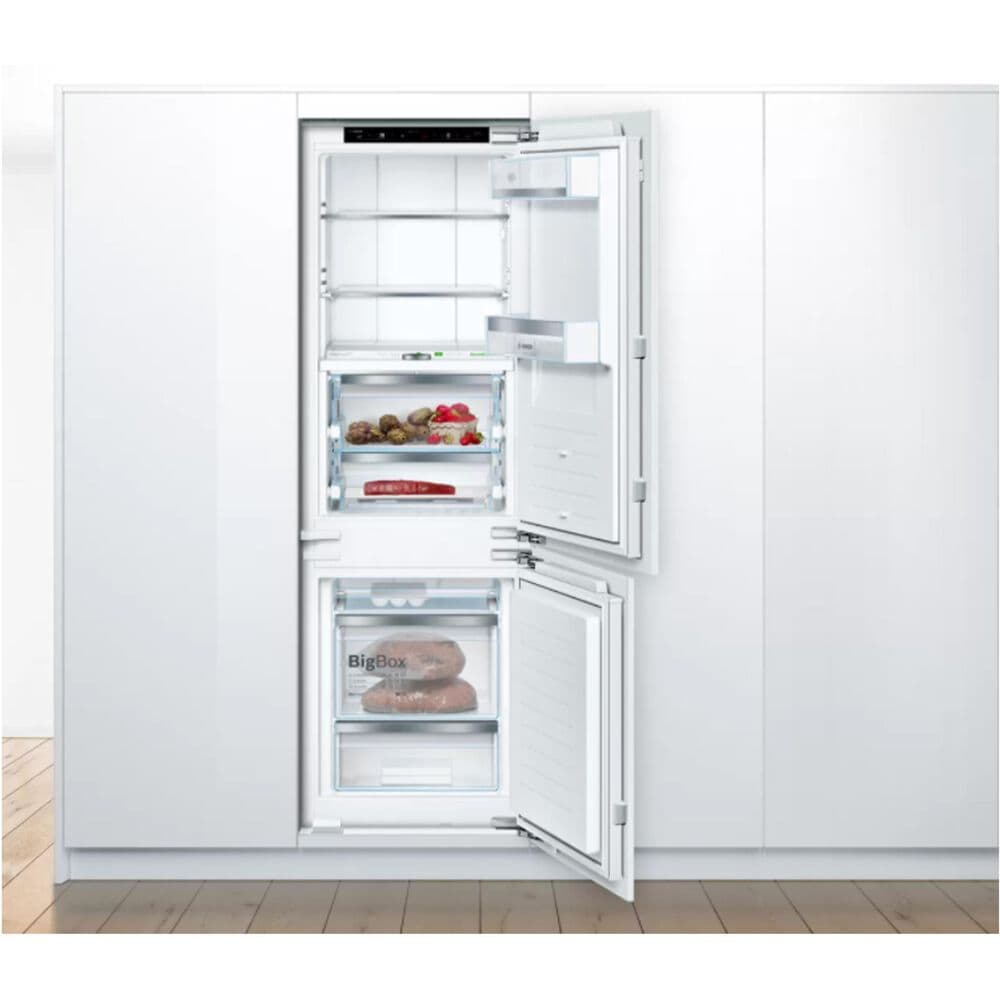 Bosch 24" BuiltIn Bottom Freezer Refrigerator 800 Series Panel Sold Separately NFM