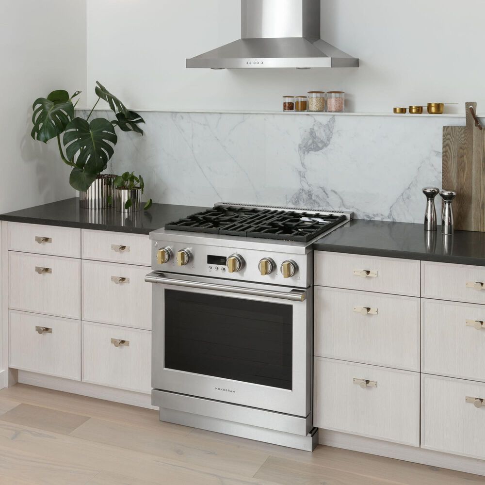 Monogram 30&quot; All Gas Professional Range with 4 Burners in Stainless Steel, , large