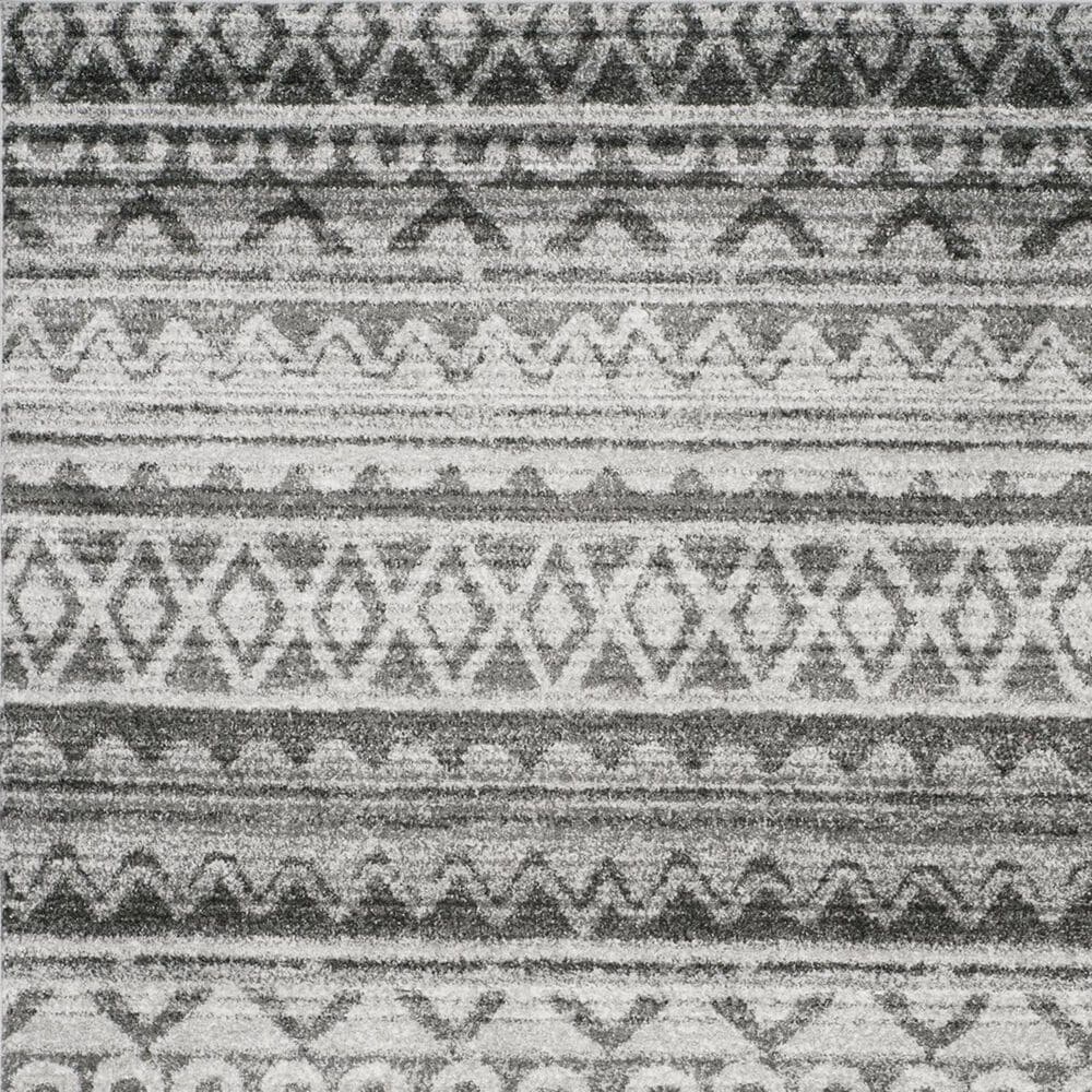 Safavieh Adirondack ADR119N-5 5&#39;1&quot; x 7&#39;6&quot; Ivory/Charcoal Area Rug, , large