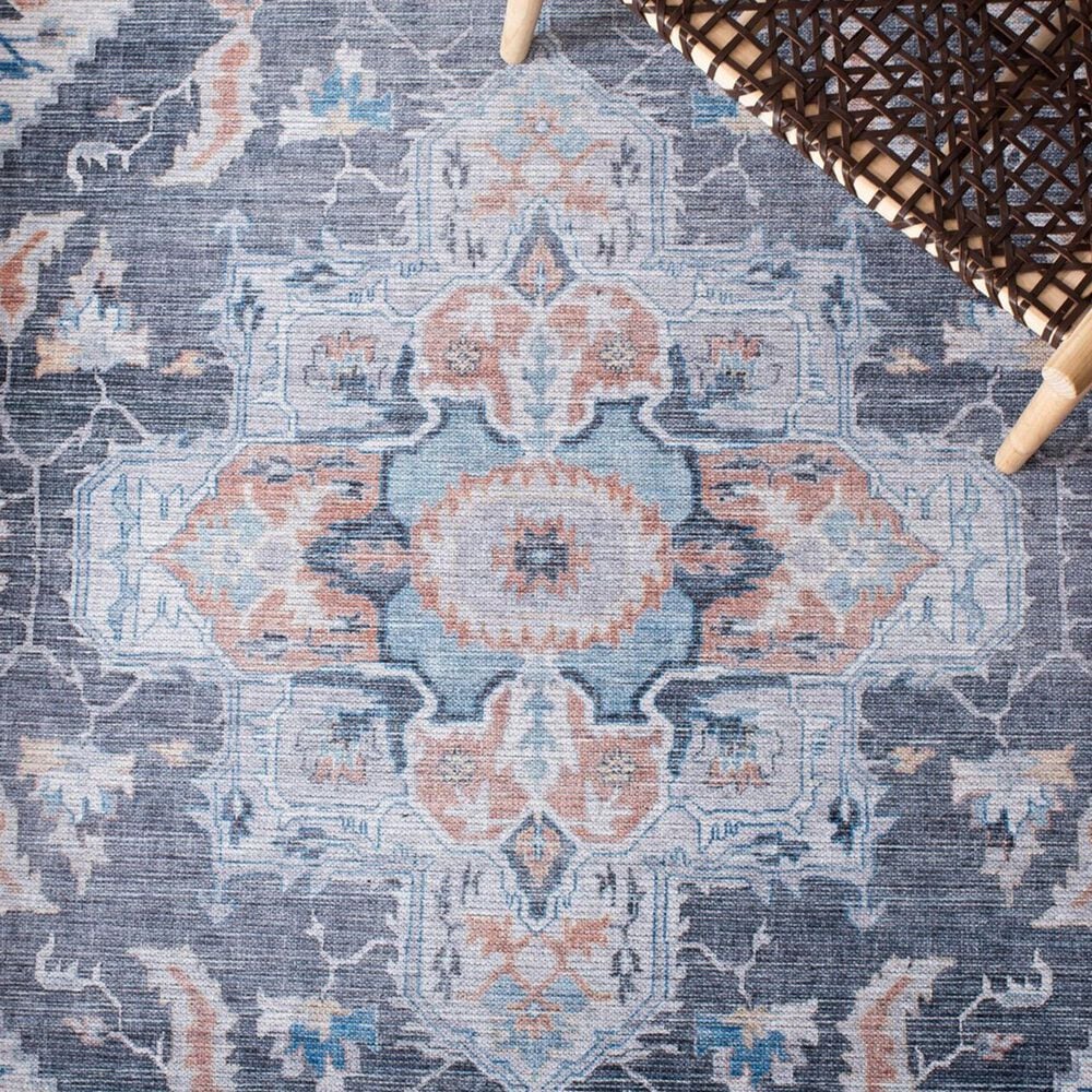 Safavieh Serapi 9&#39; x 12&#39; Charcoal and Ivory Area Rug, , large