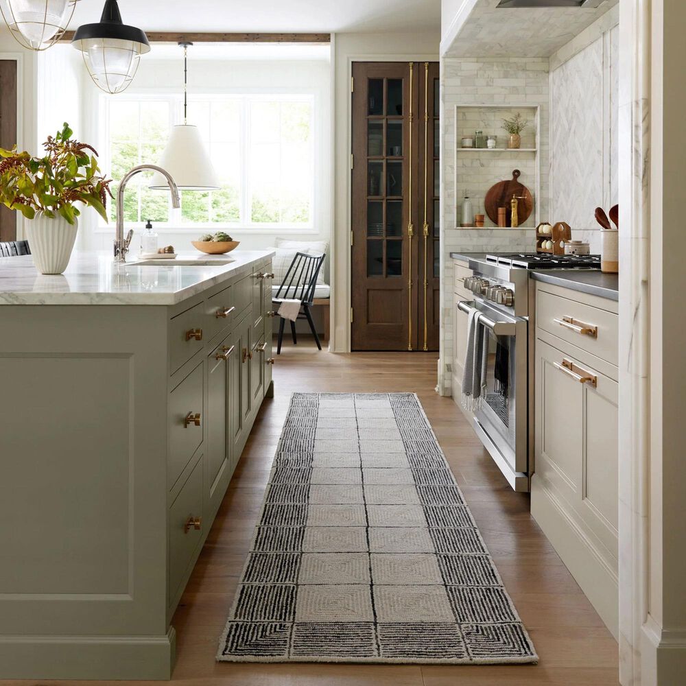Chris Loves Julia x Loloi Francis 2&#39;6&quot; x 7&#39;6&quot; Cream and Black Runner, , large