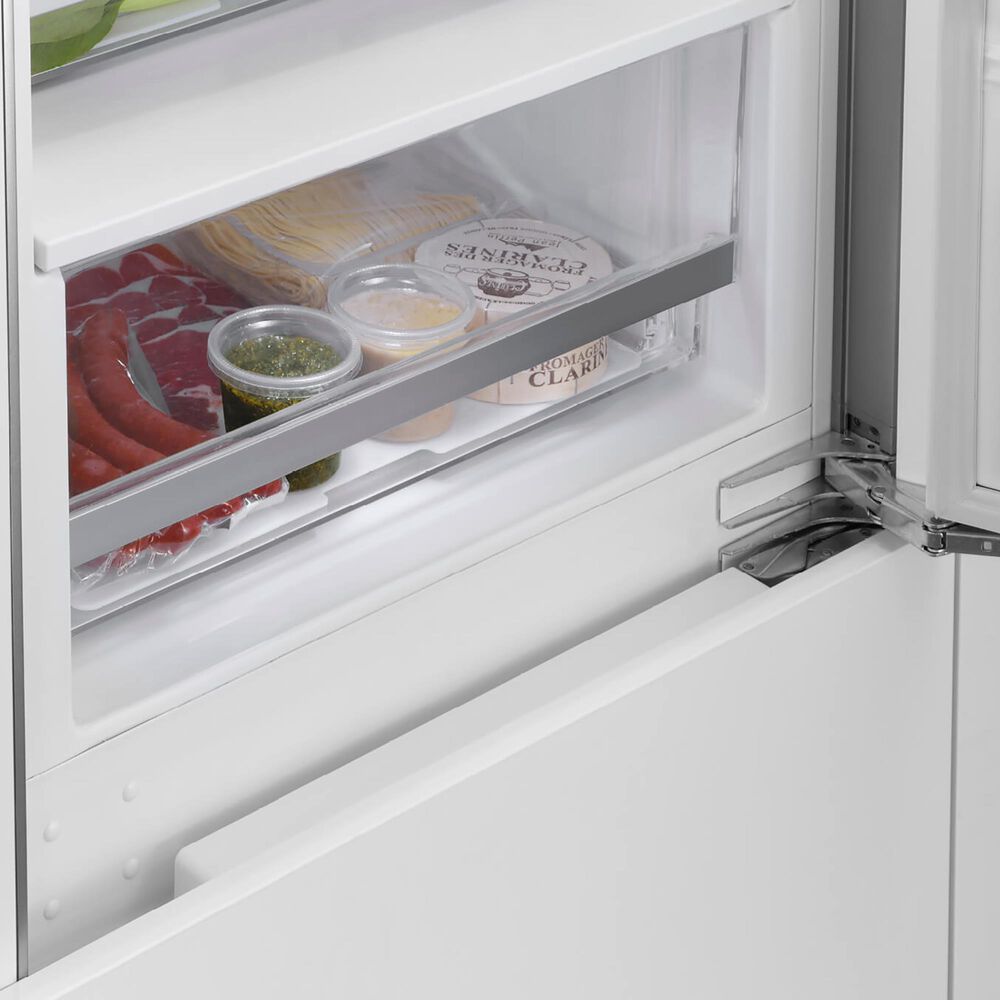 Fisher &amp; Paykel 24&quot; Bottom Freezer Refrigerator with Frost Free in Stainless Steel, , large