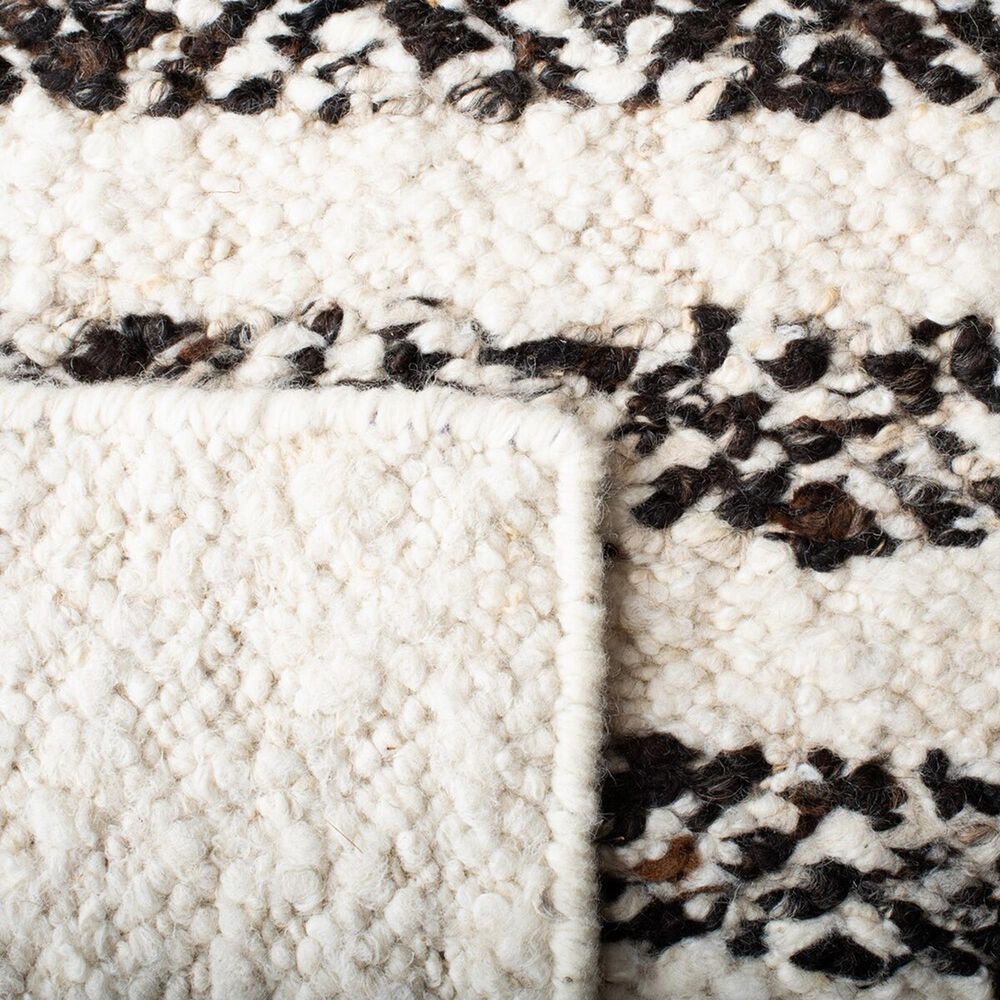 Safavieh Natura NAT329Z 2&#39;3&quot; x 8&#39; Black and Ivory Runner, , large