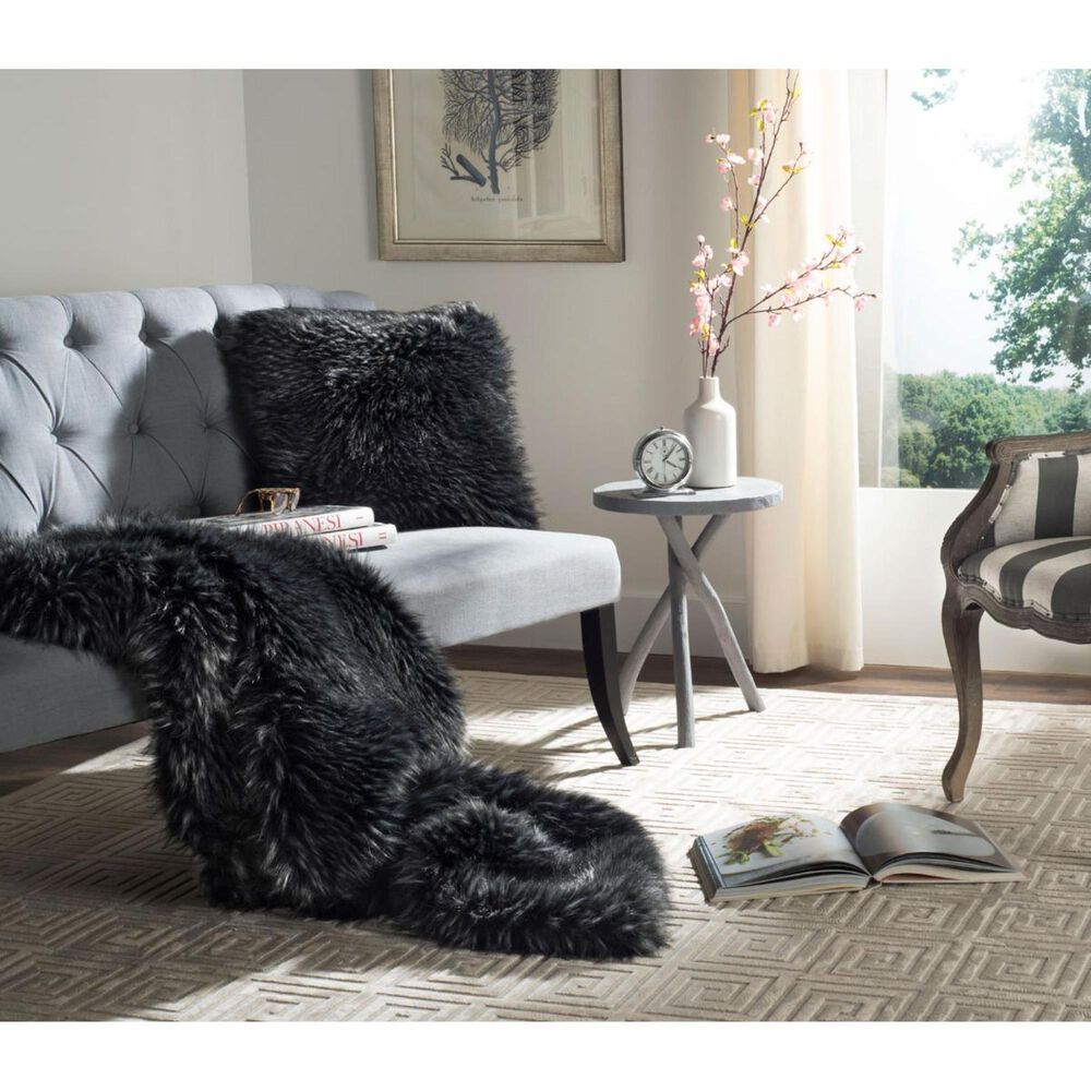 Safavieh Grizzly Throw in Midnight Black, , large