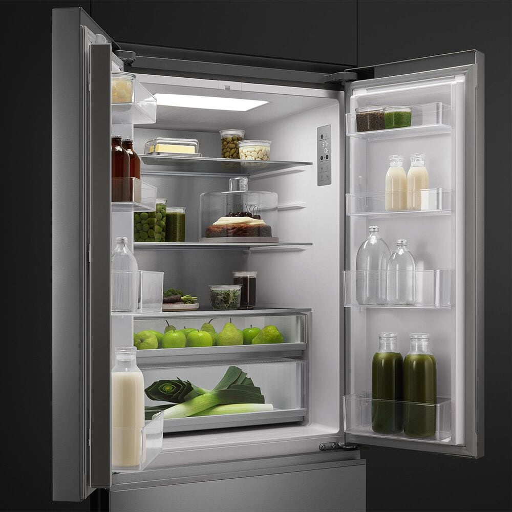 Fisher &amp; Paykel Series 7 18 Cu. Ft. French Door Refrigerator Freezer with Ice Maker and External Water in Stainless Steel, , large