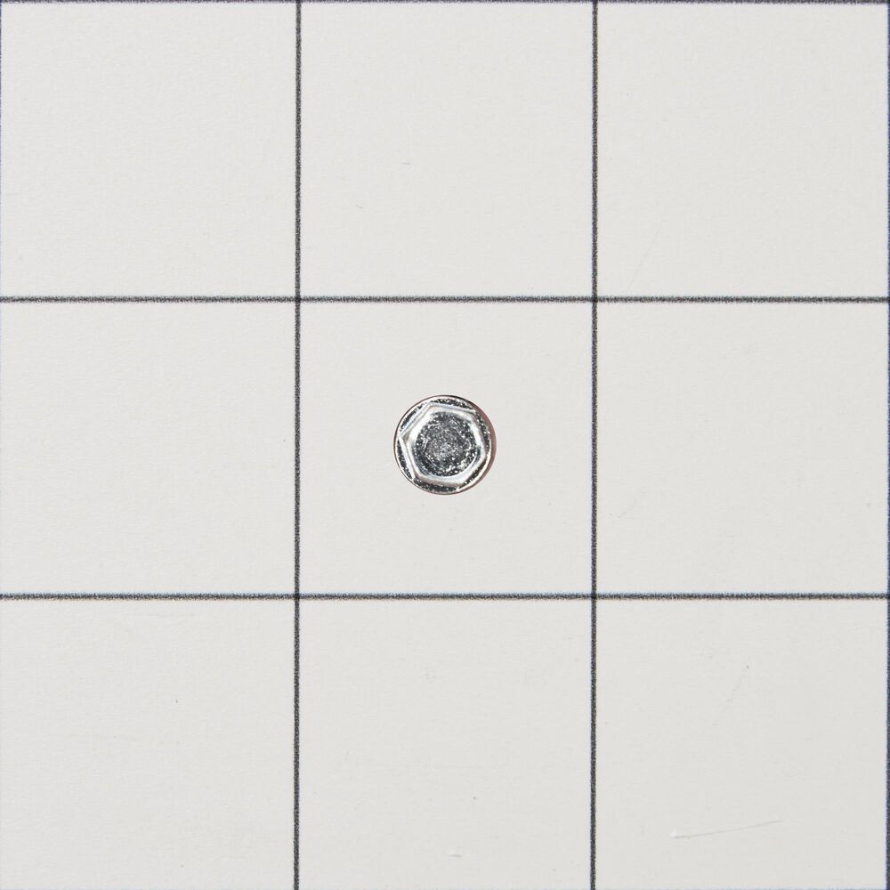 Whirlpool Refrigerator Ice Maker Assembly in White NFM