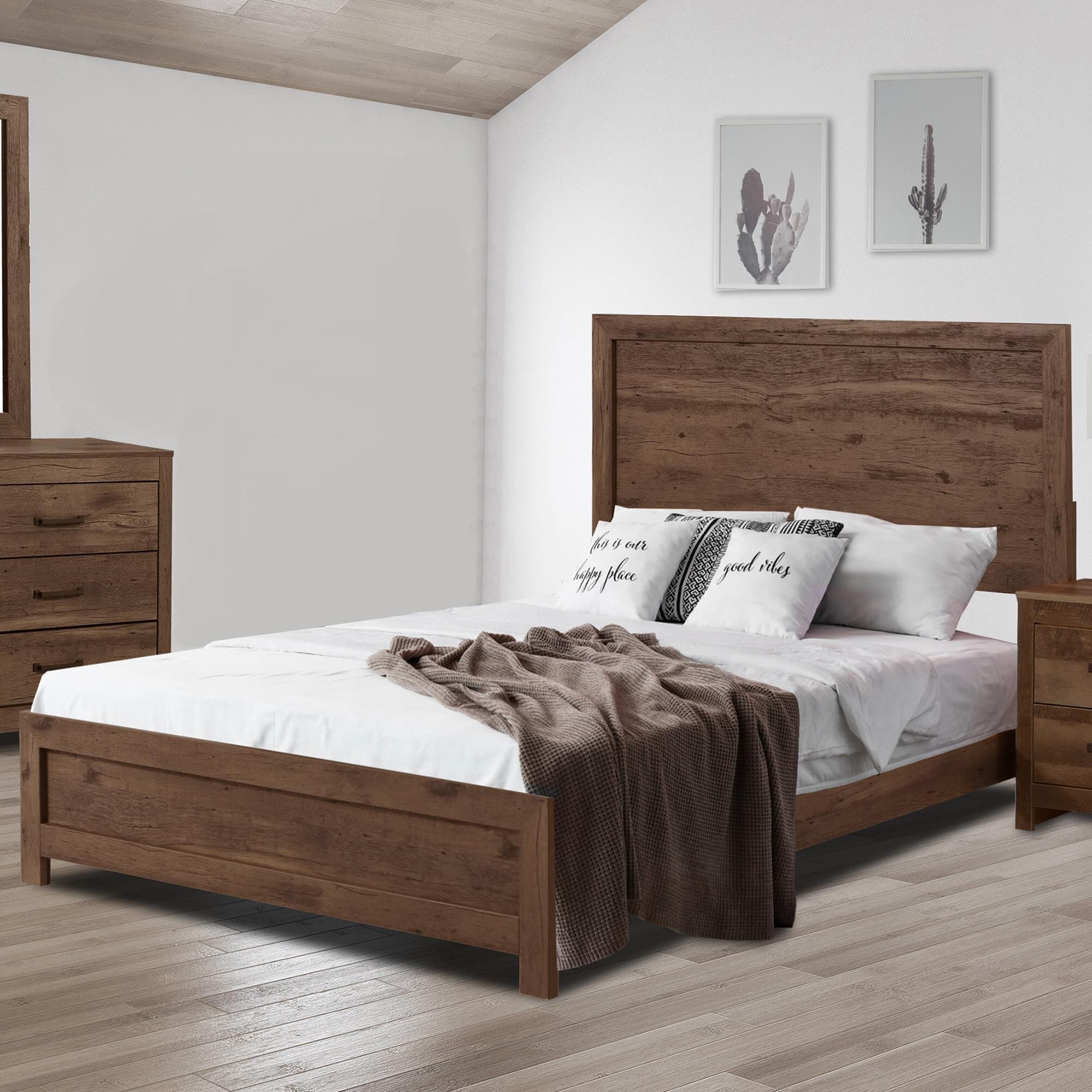 Seven Stars Gilliam Queen Panel Bed in Cheyenne NFM