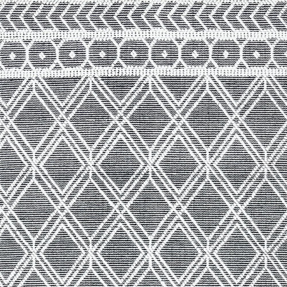 Safavieh Natura NAT478A 4&#39; x 6&#39; Ivory and Black Area Rug, , large