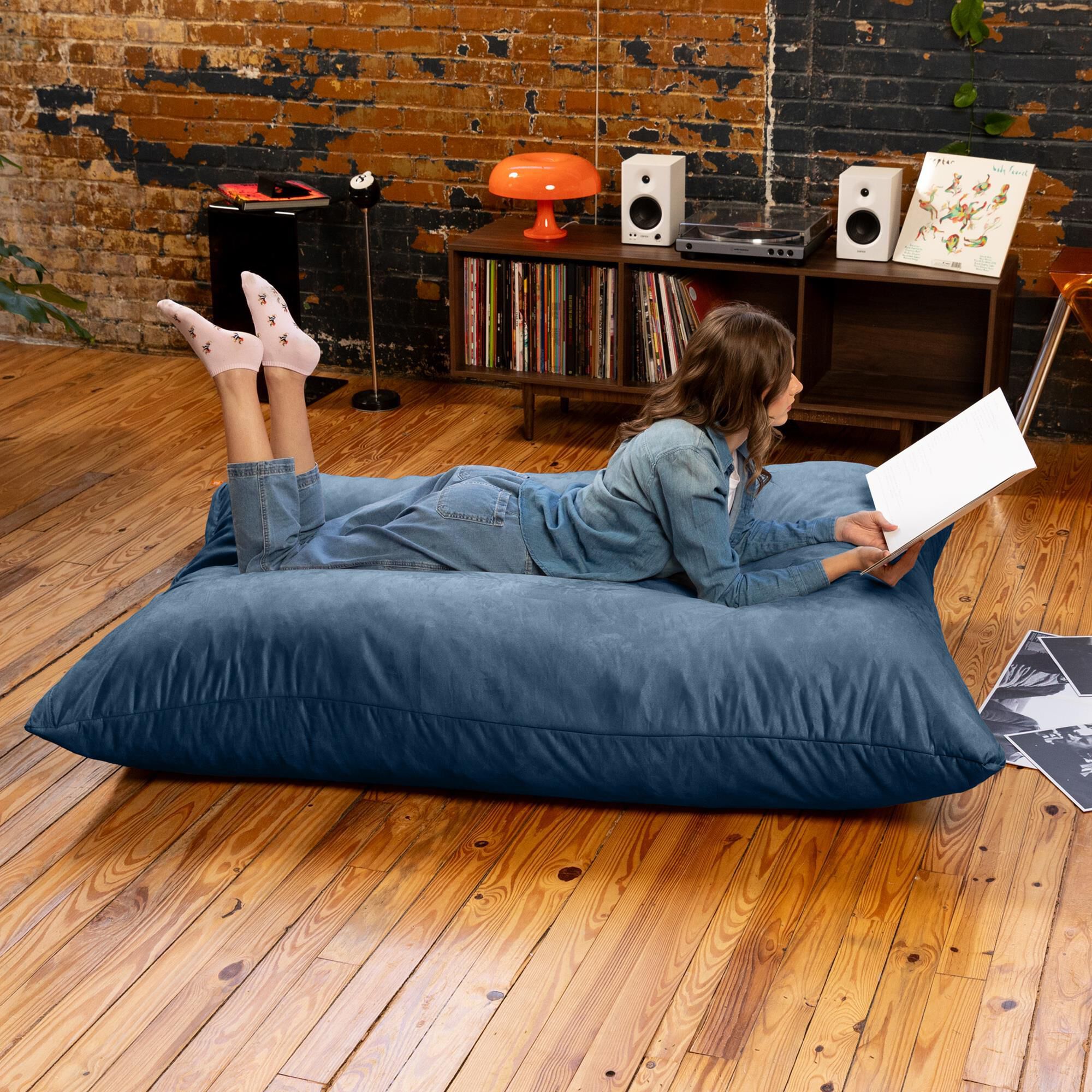 Jaxx 5.5' Pillow Bean Bag Pillow in Navy