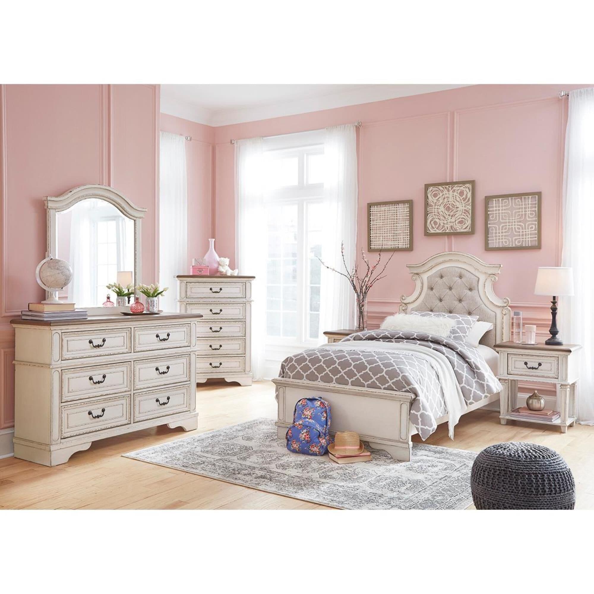 Realyn hotsell youth dresser