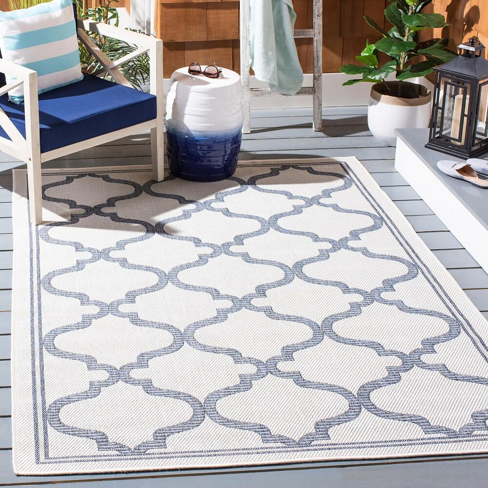 Safavieh Martha Stewart Cyprus MSRO336G 4&#39;5&quot; x 6&#39;5&quot; Silver and Grey Area Rug, , large
