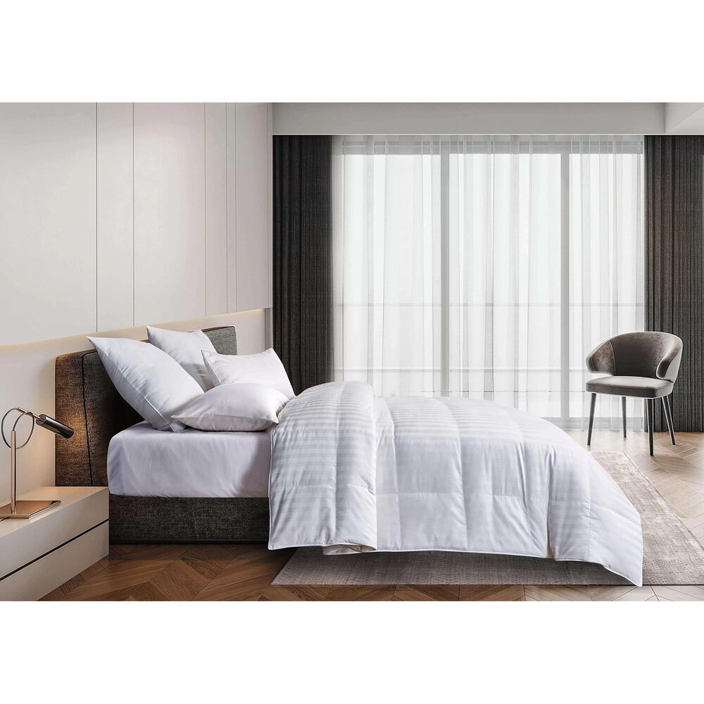 Blue Ridge Home Fashions Siberian 500 Thread Count Full/Queen Down Comforter in White, , large