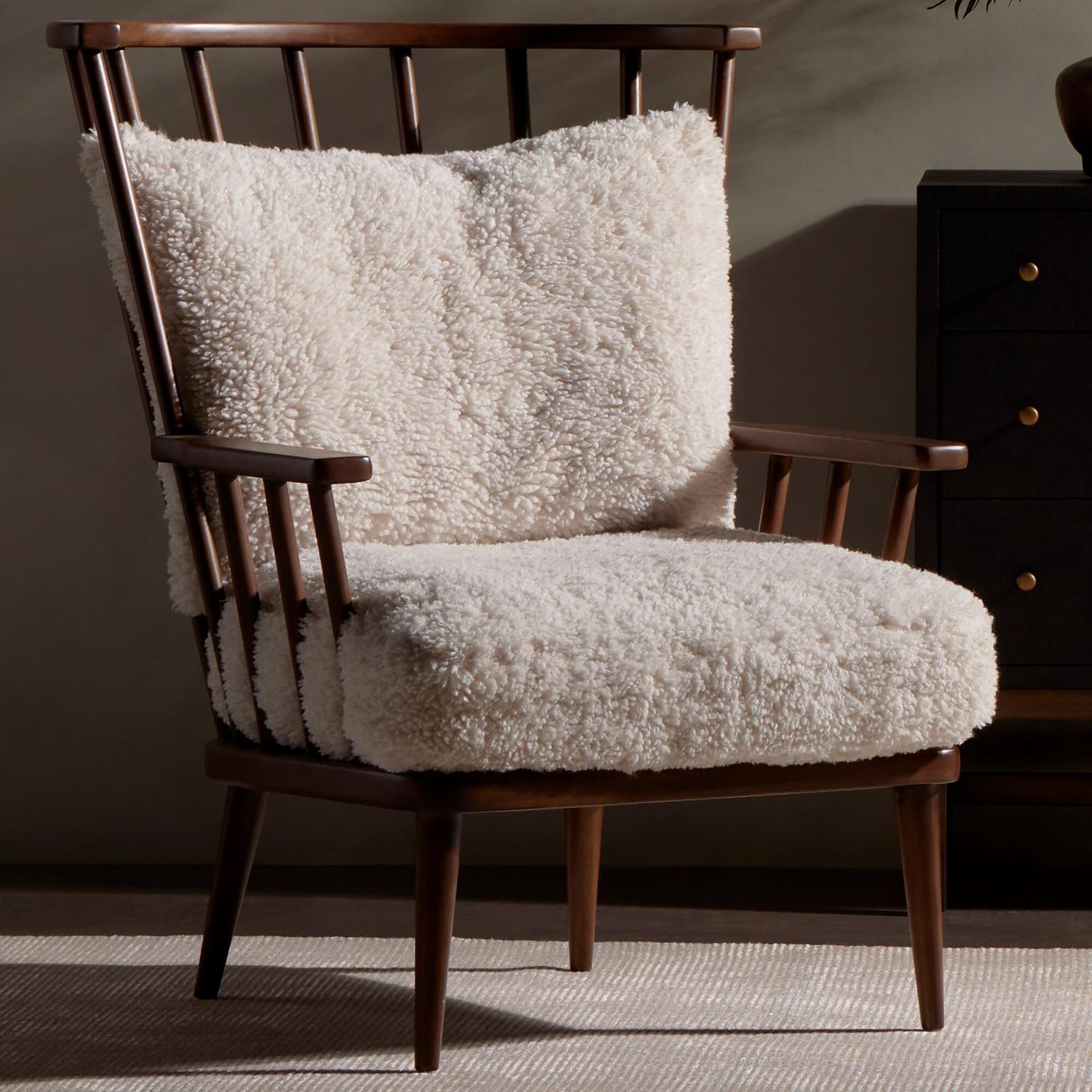 Taylorsville spindle hotsell accent chair