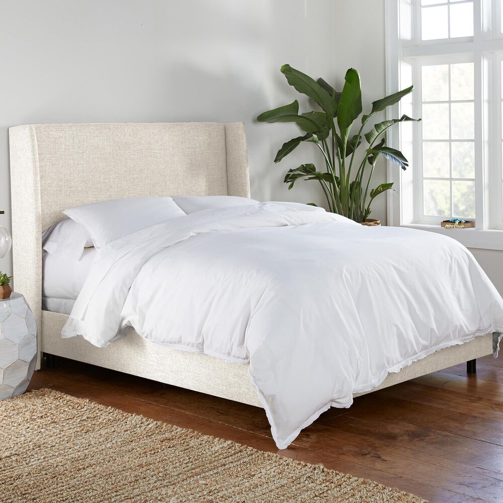 Skyline Furniture King Wingback Bed in Zuma White