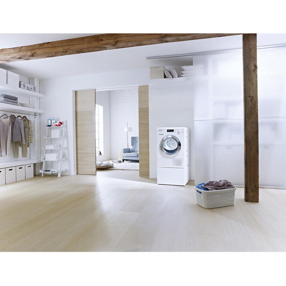 Miele 15" Pedestal in White Nebraska Furniture Mart