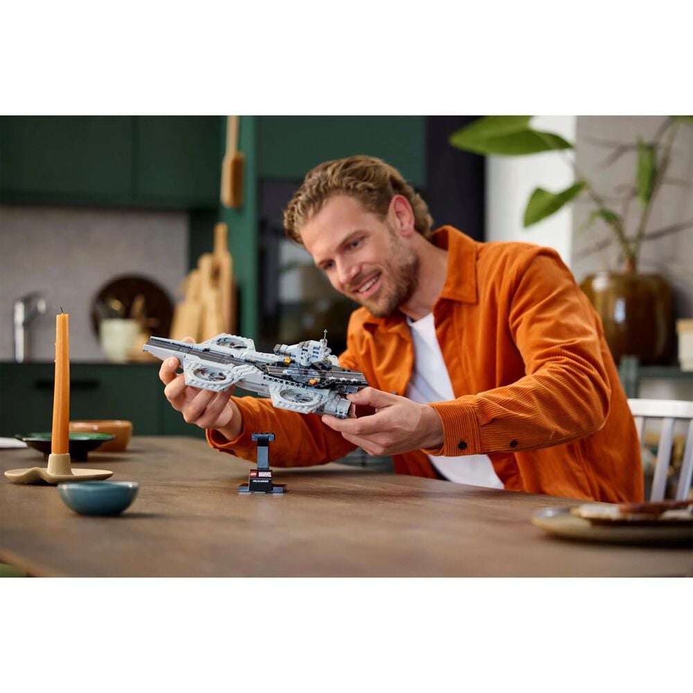 LEGO Marvel the Avengers Helicarrier, , large