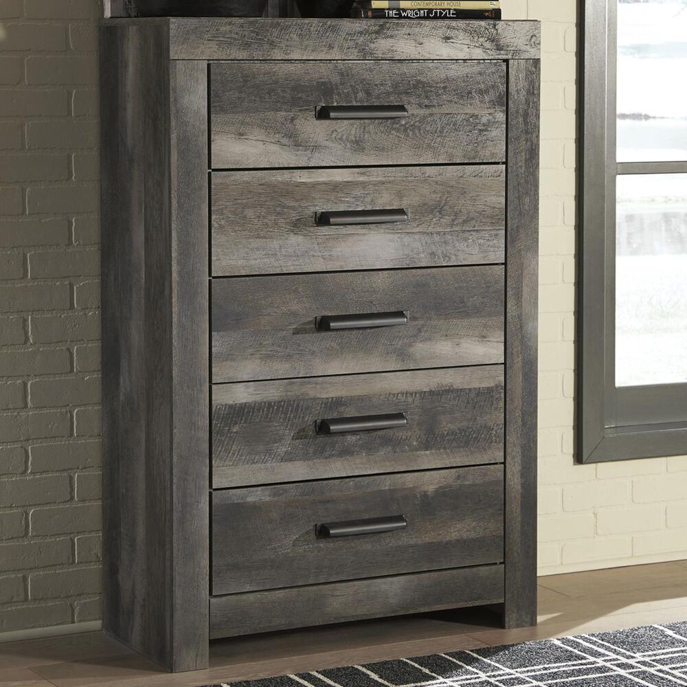 Ashley Wynnlow 5-Drawer Chest in Gray, , large
