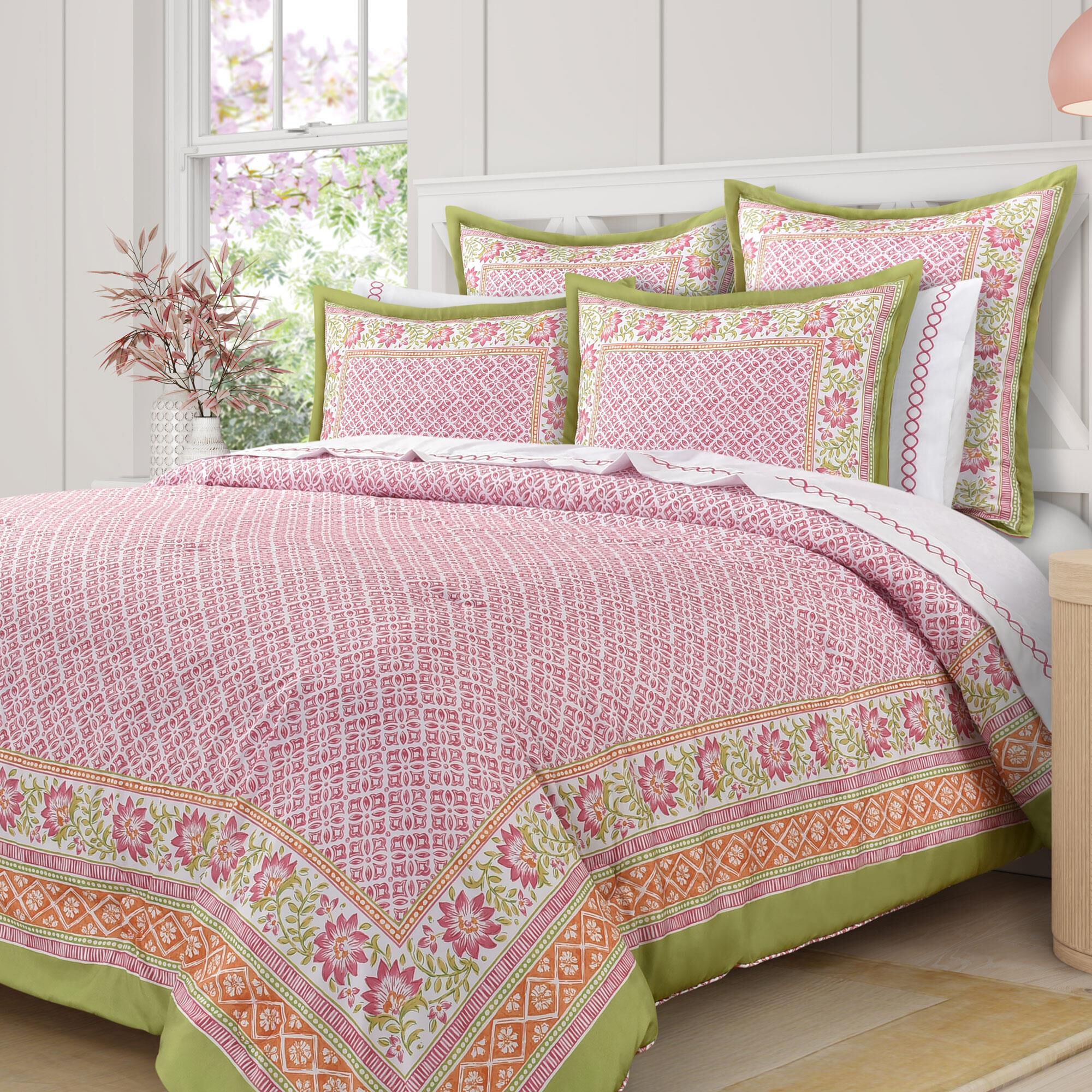 J. Queen Bold Shiloh 2-Piece Twin/Twin XL Comforter Set in Pink