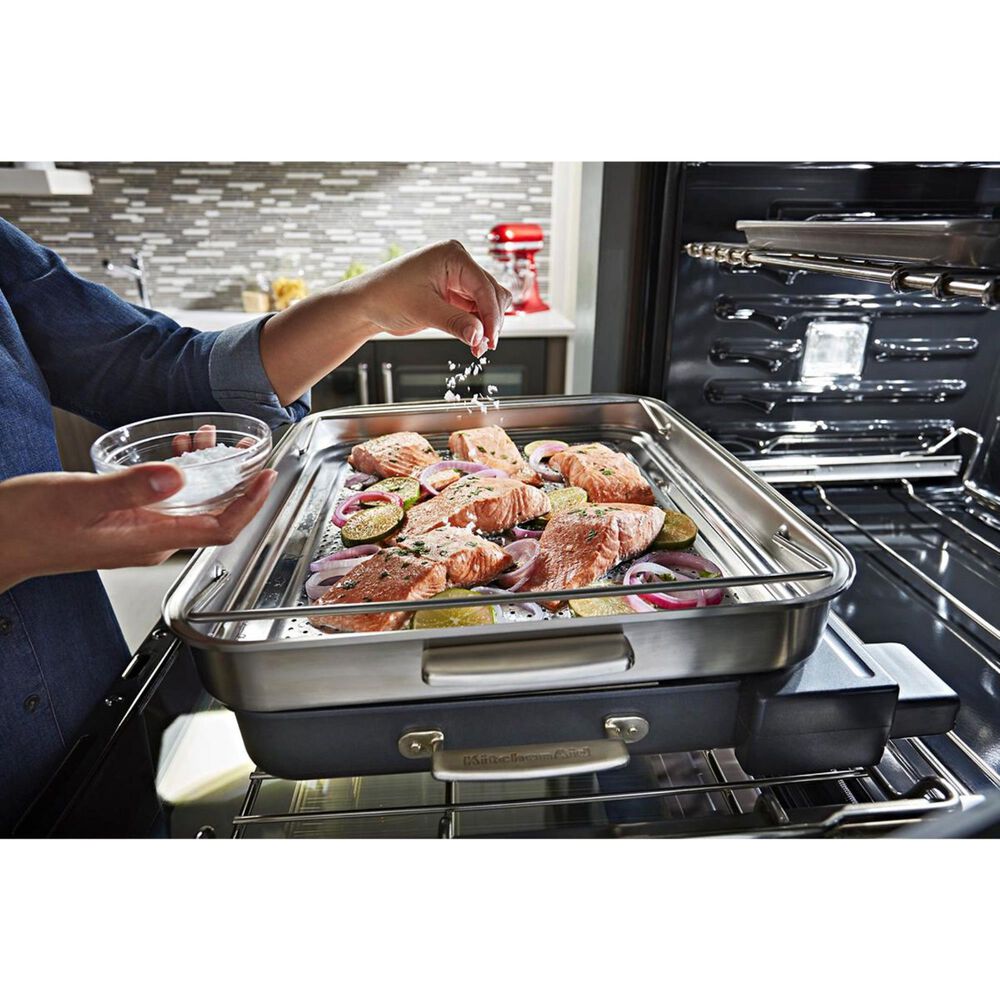 KitchenAid 30" Single Wall Oven in Black Stainless Steel Nebraska