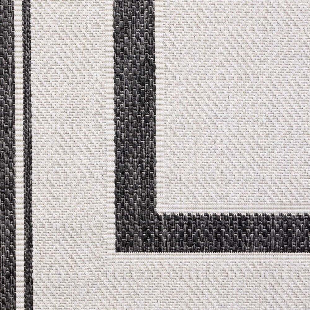 Loloi Easton Onyx and Ivory 4&#39; x 6&#39; Indoor/Outdoor Area Rug, , large