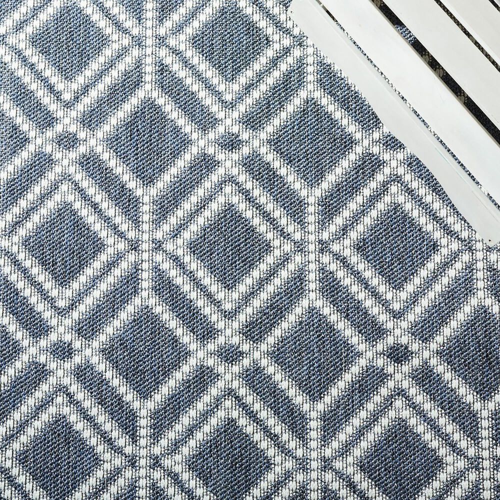 Safavieh Martha Stewart Cyprus 6&#39;7&quot; Square Grey and Ivory Area Rug, , large