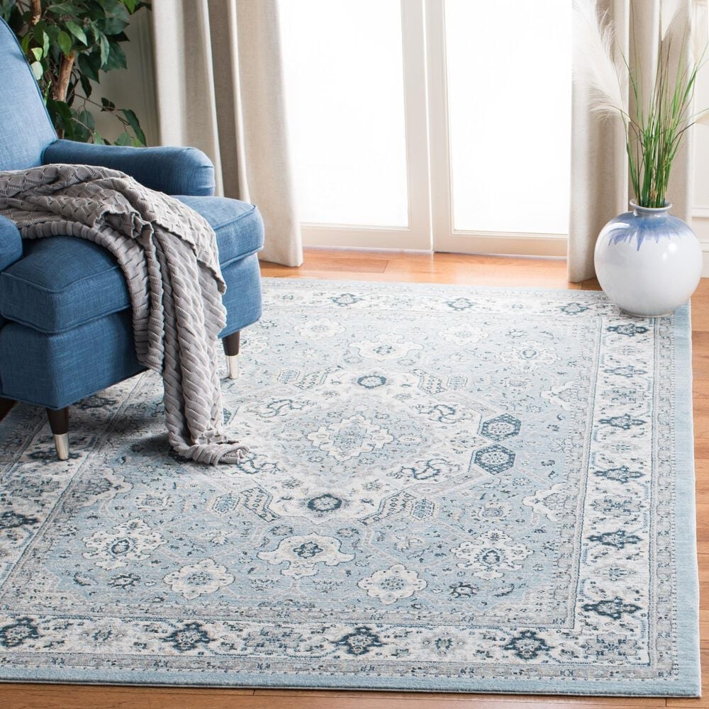 Safavieh Isabella 4&#39; x 6&#39; Blue and Creme Area Rug, , large