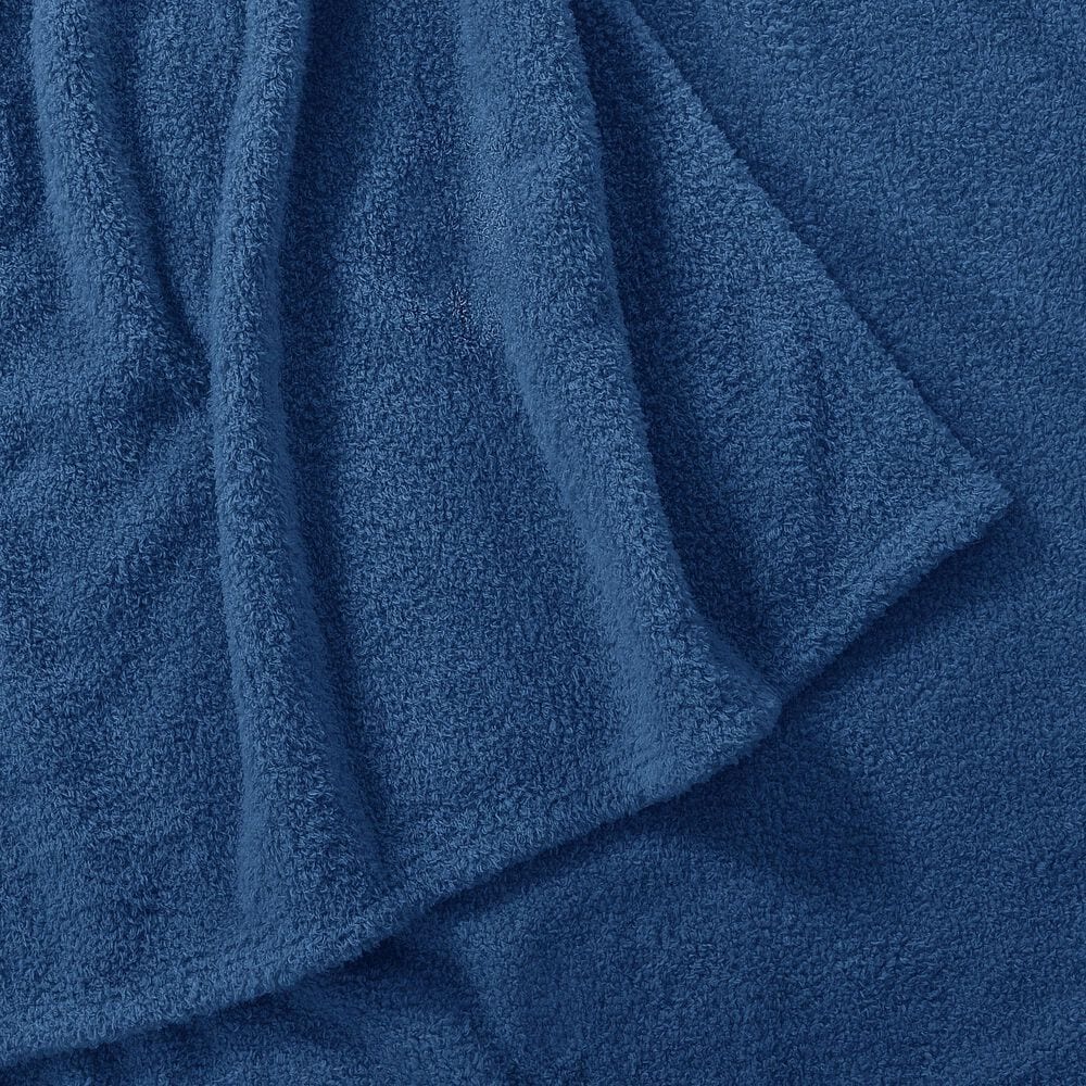 J. Queen New York Cozy 50&quot; x 70&quot; Throw in Blue, , large