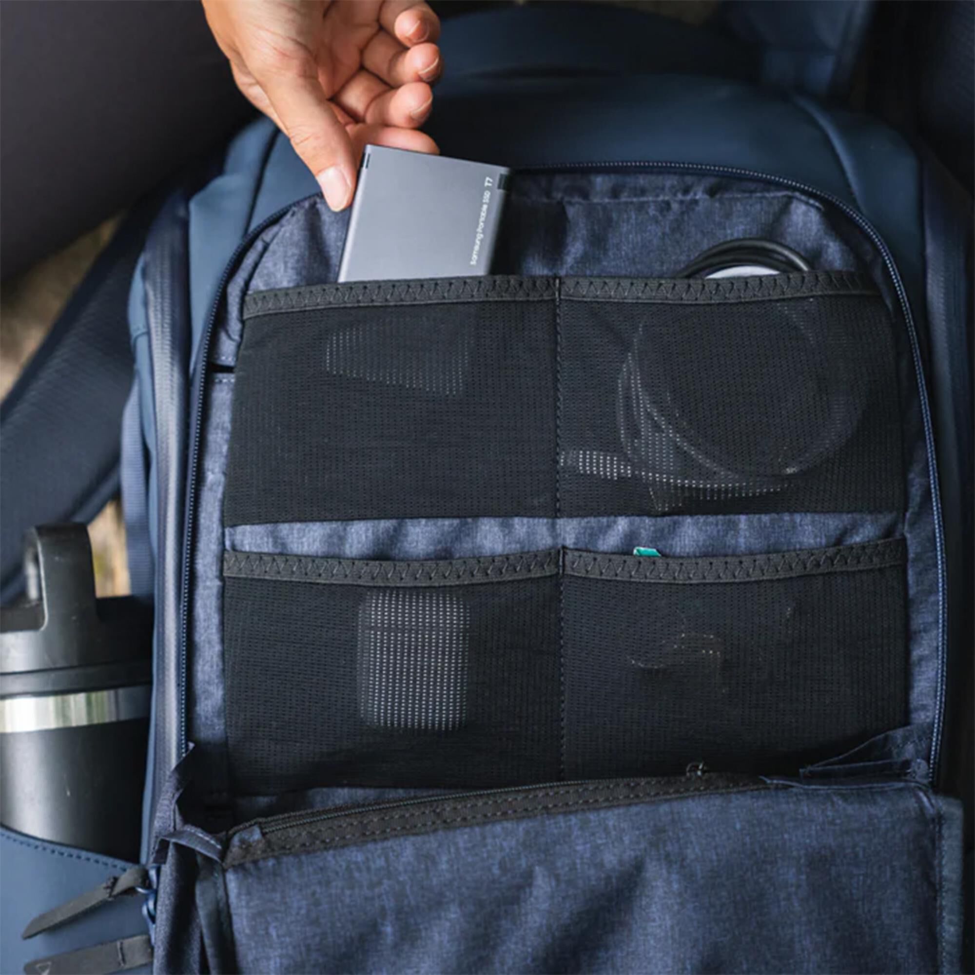 Nomatic 14L Backpack in Navy
