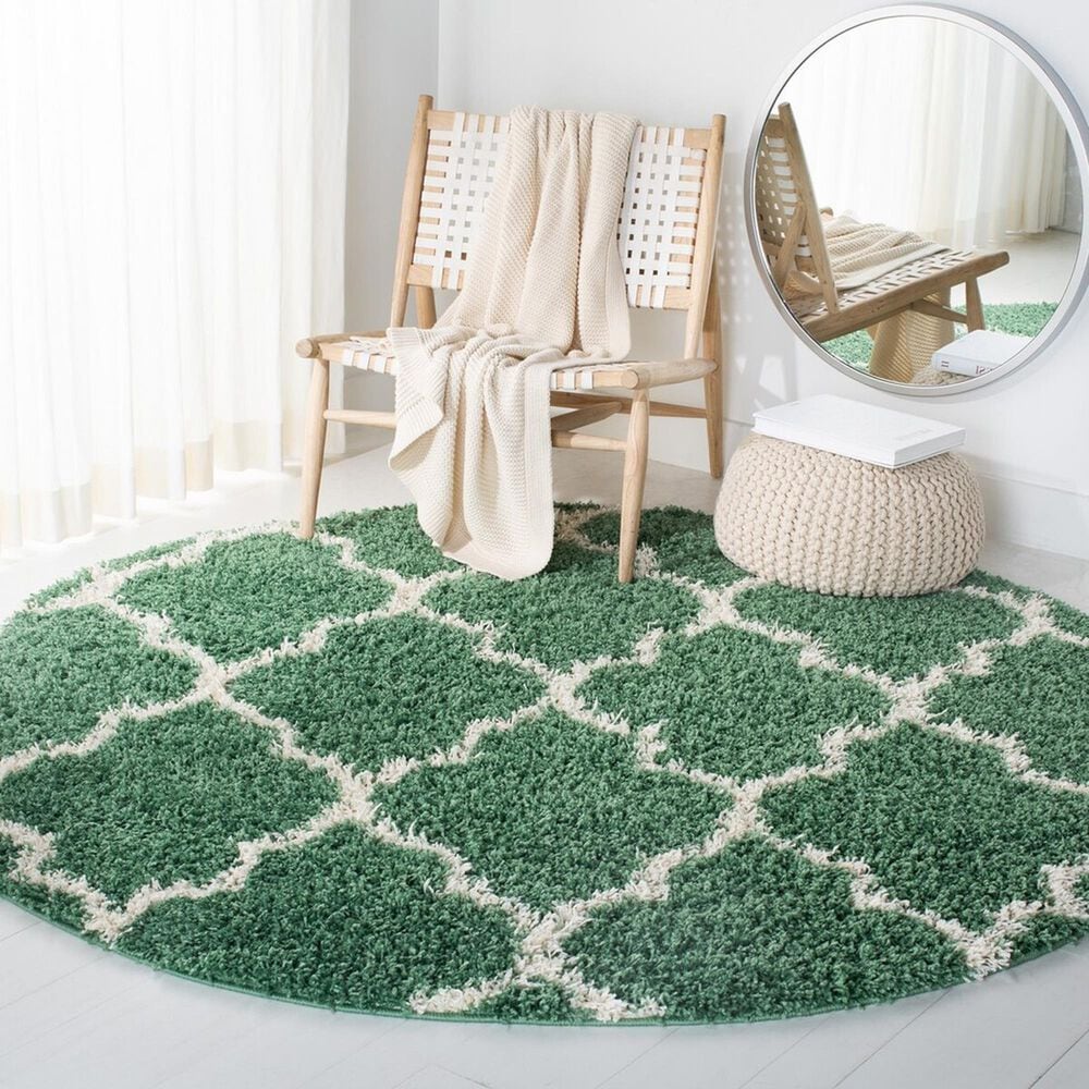 Safavieh Venus Shag 6&#39;7&quot; Round Green and Ivory Area Rug, , large