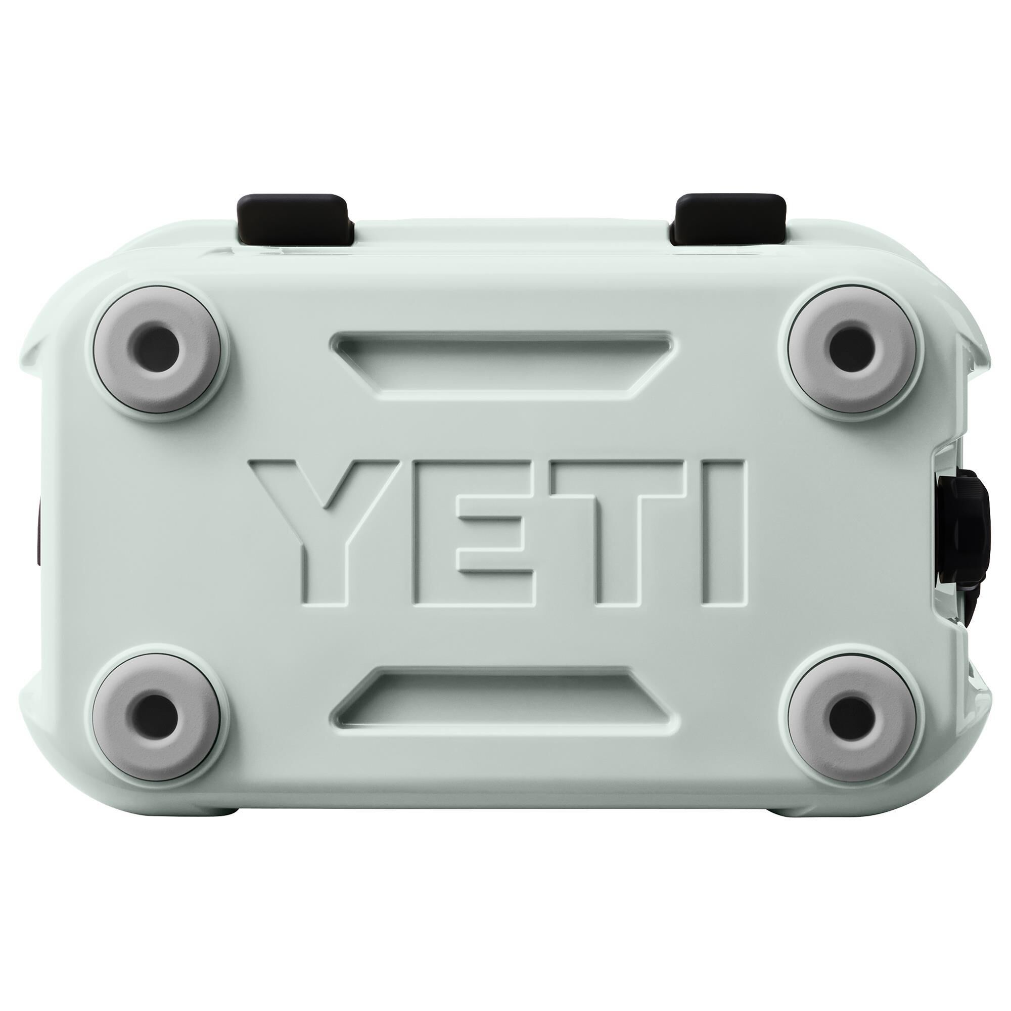 YETI Roadie 15 Hard Cooler in Ridgeline