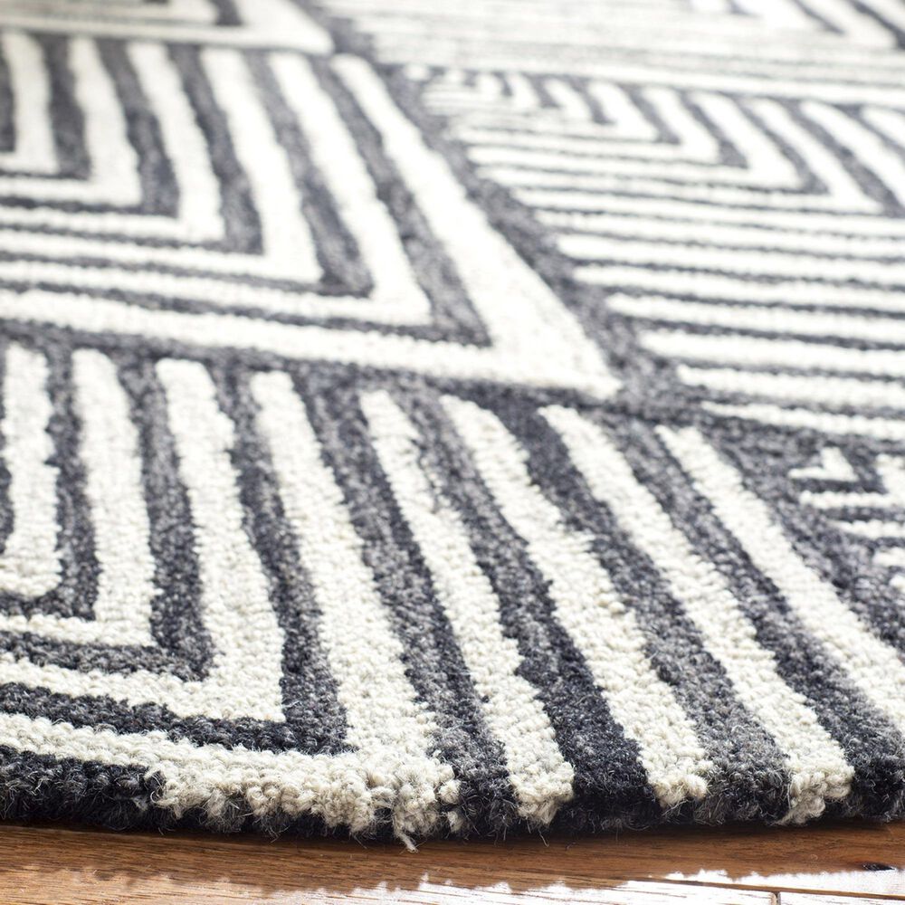 Safavieh Micro-Loop MLP151H 5&#39; Round Charcoal and Ivory Area Rug, , large