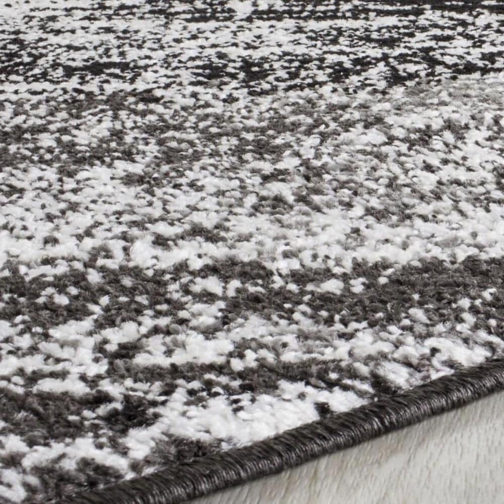 Safavieh Adirondack ADR112A 4&#39; Round Silver and Black Area Rug, , large