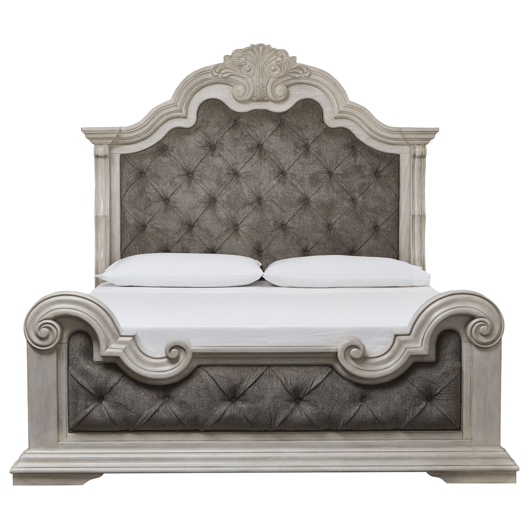 Millenium Bruchandi 4-Piece California King Panel Bedroom Set in