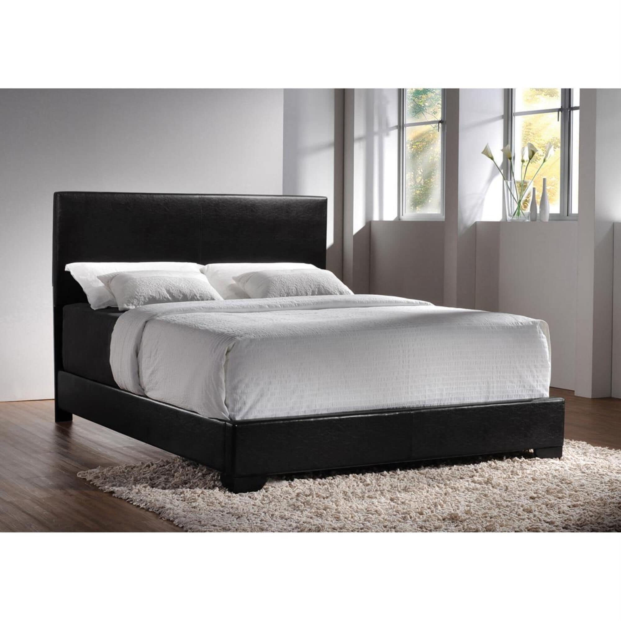 Pacific Landing California King Bed in Black NFM