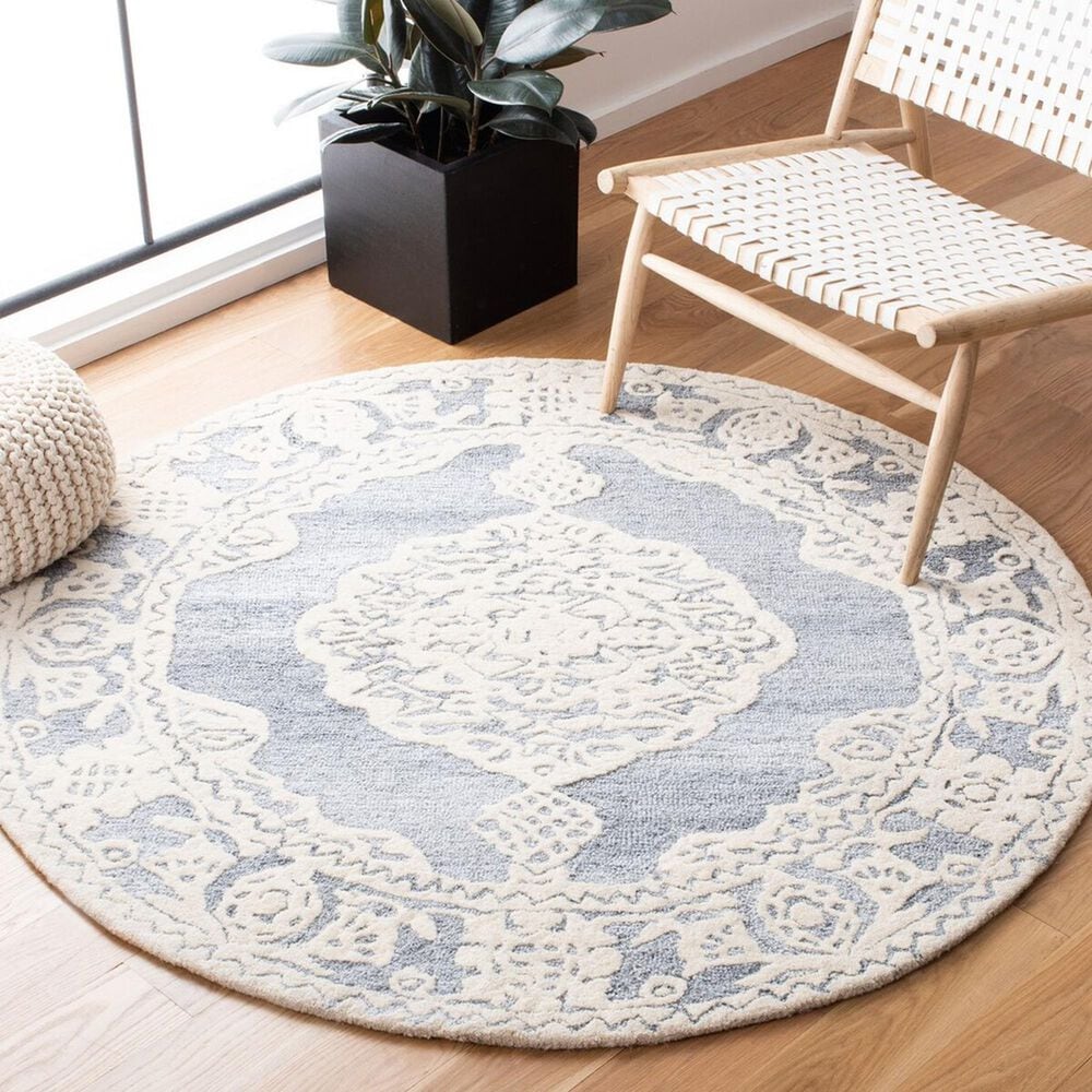 Safavieh Micro-Loop Bohemian 5&#39; Round Light Blue and Ivory Area Rug, , large
