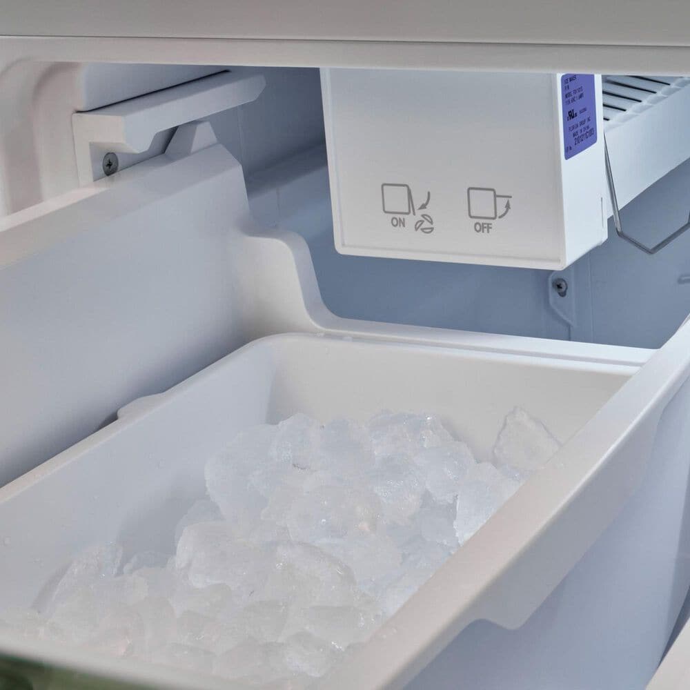 Unique Appliances Classic Retro 18 Cu. Ft Bottom Freezer Refrigerator in Midnight Black, , large