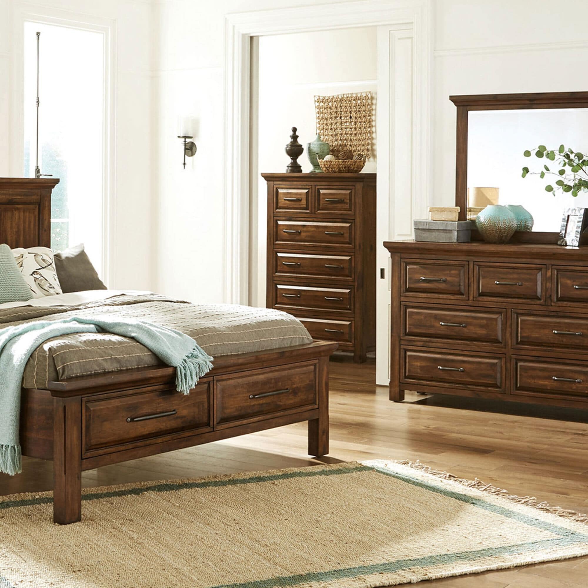 Cedar and Sage Hill Crest 6 Drawer Chest in Dark Chestnut