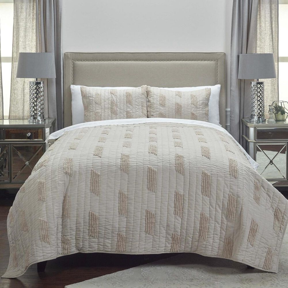 Rizzy Home Alice 70" x 86" Quilt, , large