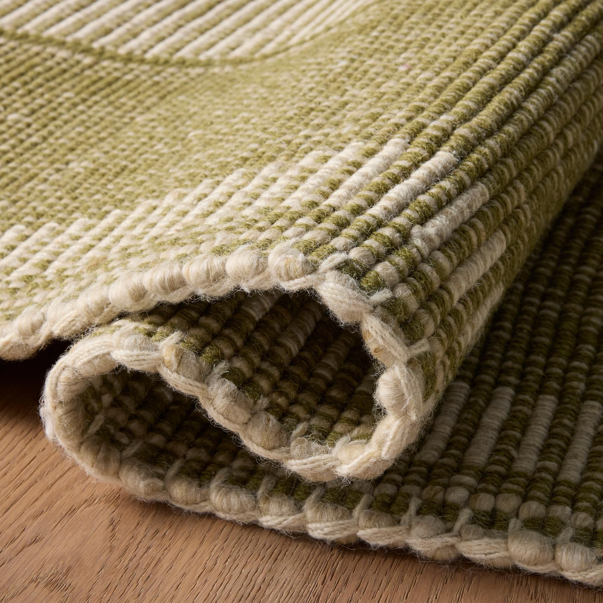 Loloi Sigrid Green and Ivory 3'6