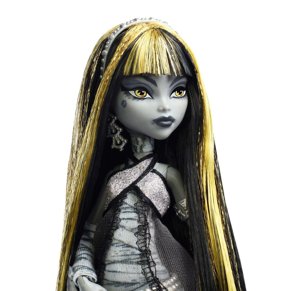 Monster High Reel Drama Cleo De Nile Doll in Black, White and Yellow, , large